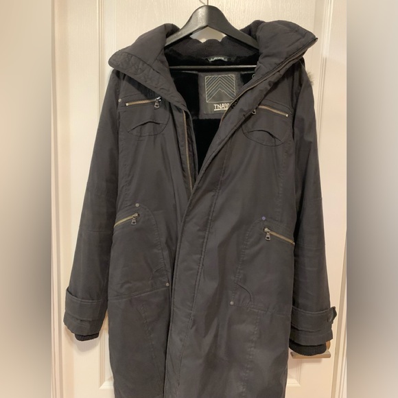 Aritzia TNA Black Faux-Fur trim Hooded Mid-Length Parka size Large - Picture 1 of 3